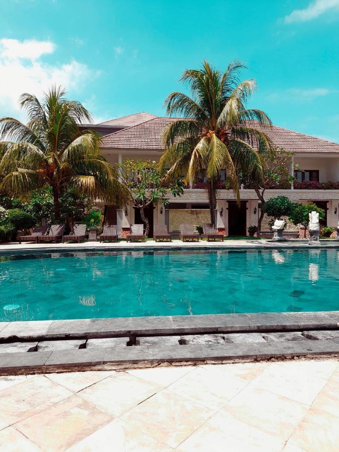 Puri Saron Senggigi Hotel Екстер'єр фото