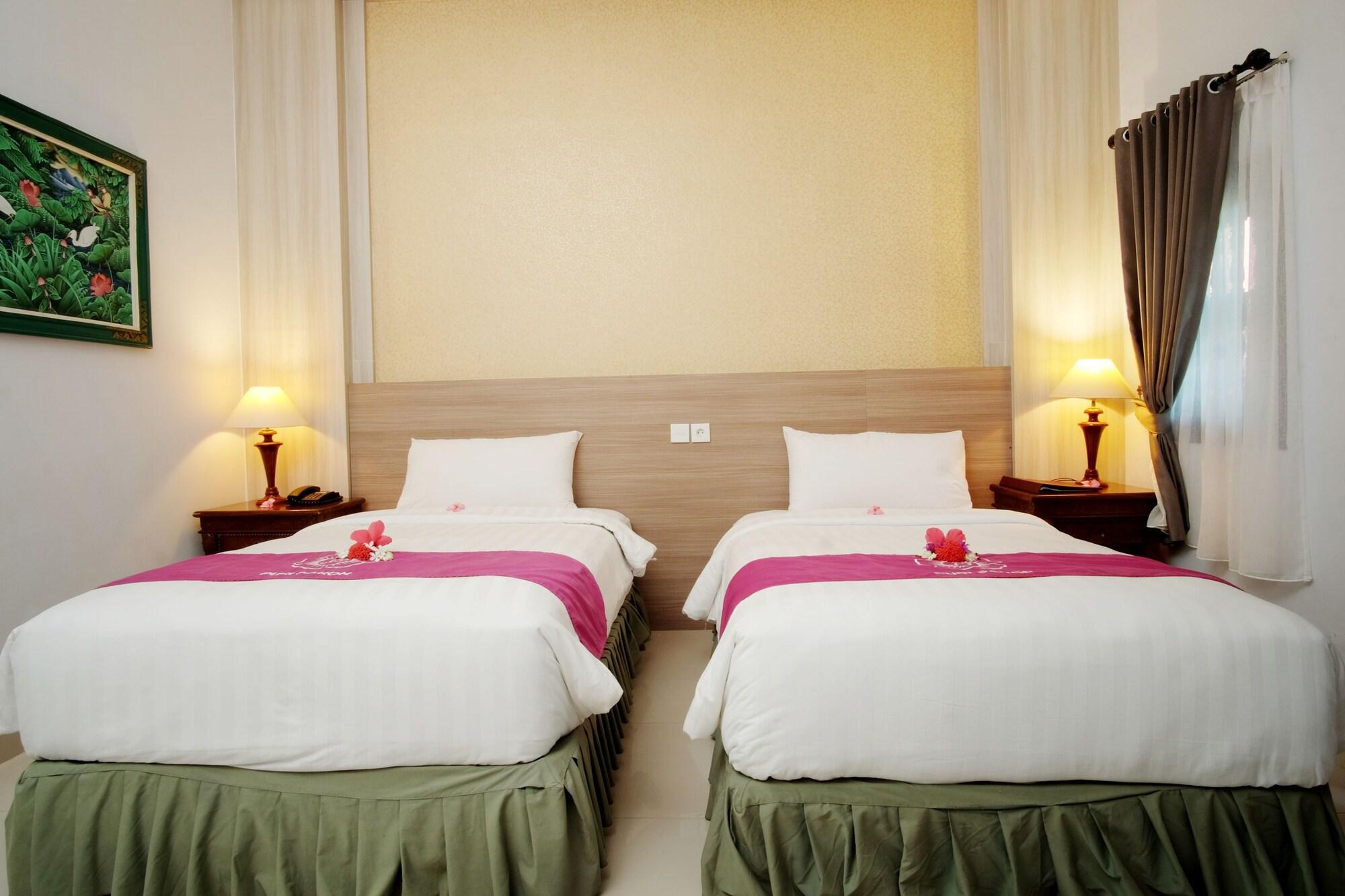 Puri Saron Senggigi Hotel Екстер'єр фото