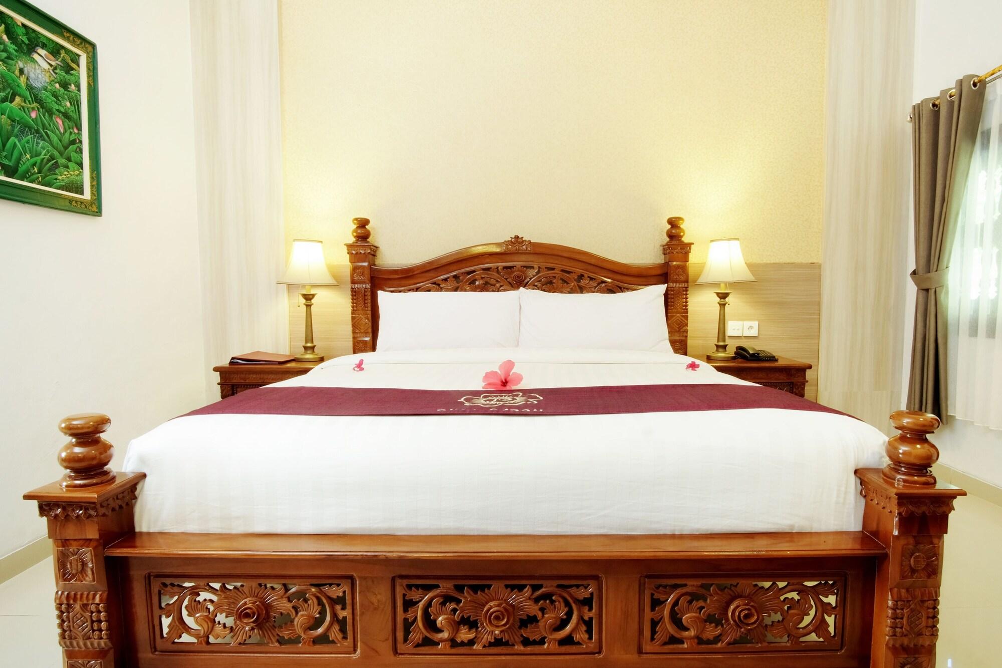 Puri Saron Senggigi Hotel Екстер'єр фото