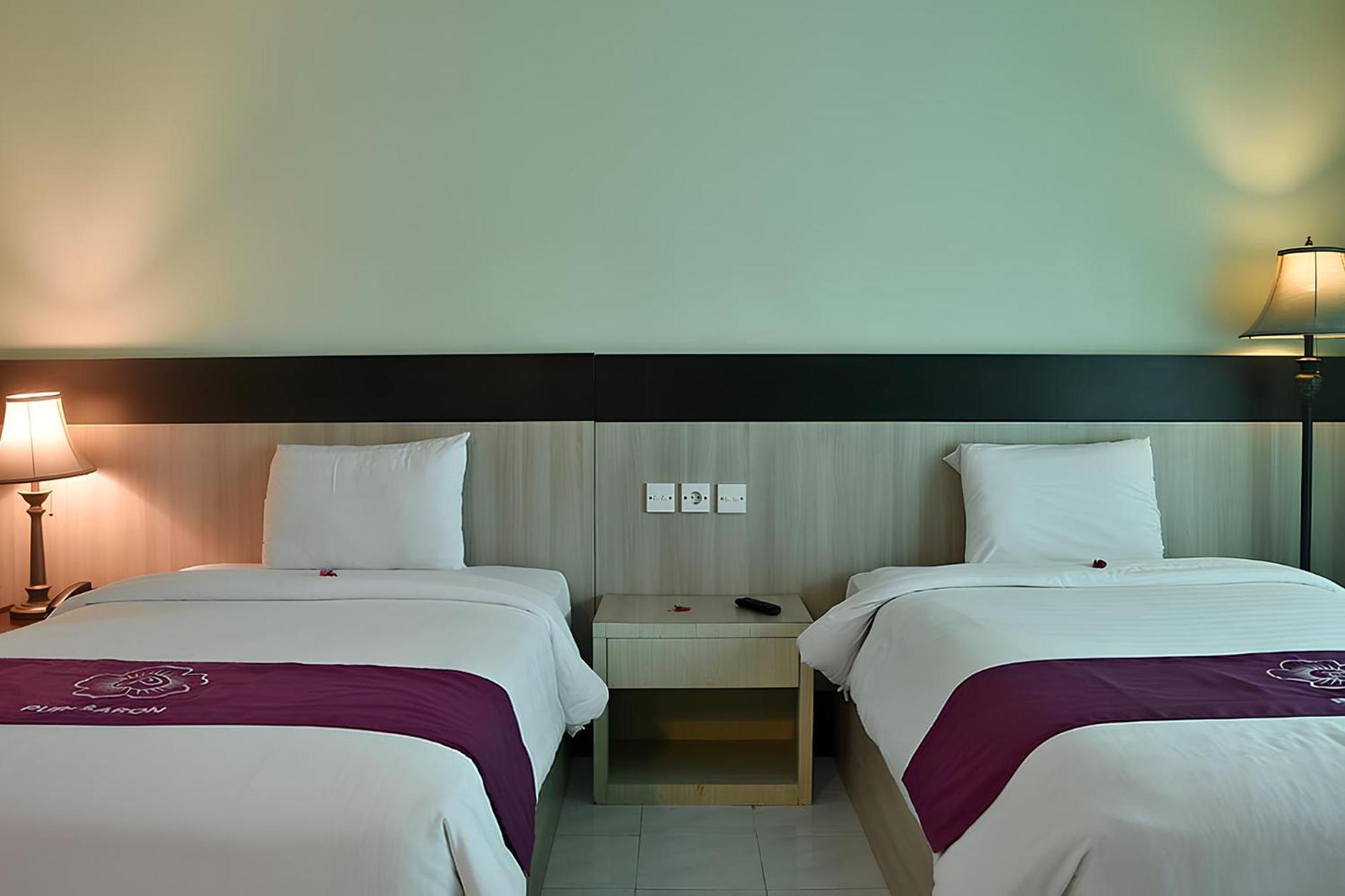 Puri Saron Senggigi Hotel Екстер'єр фото