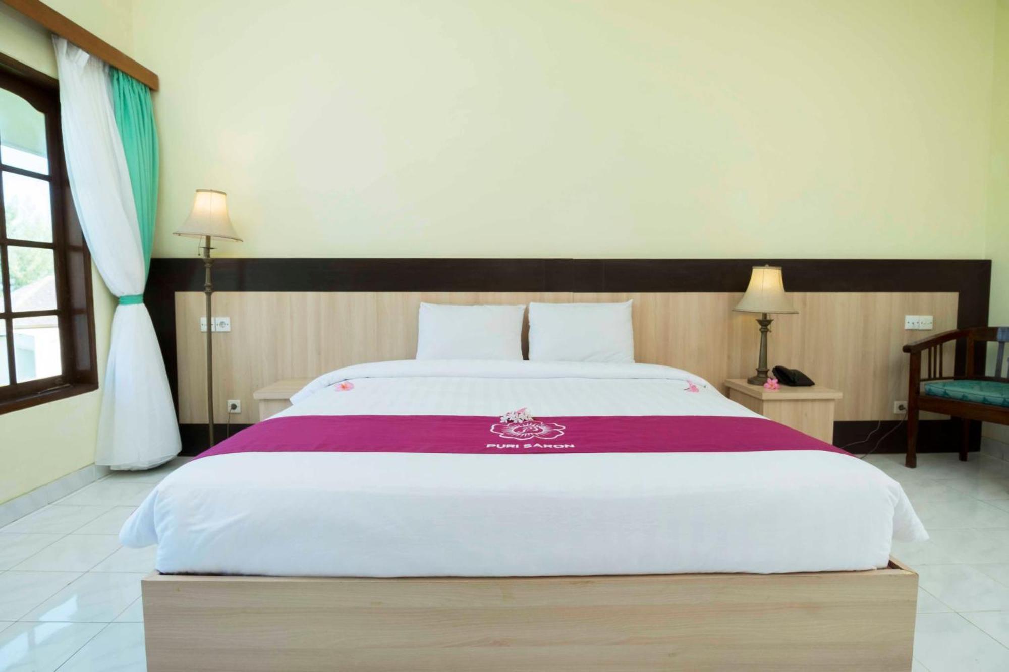 Puri Saron Senggigi Hotel Екстер'єр фото